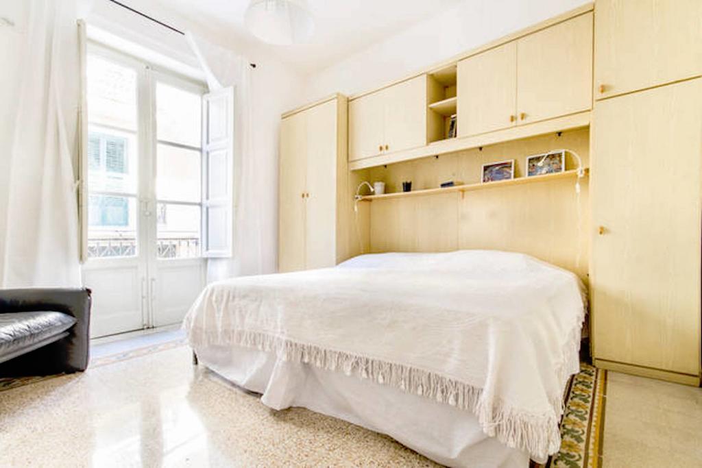 Flat At Cathedral Villa Palermo Buitenkant foto